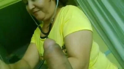 Super hot bokep tante barat toge MILF Sharona emas