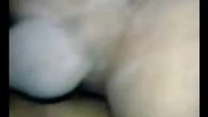Mantan ngentotin tante toge di mobil istri