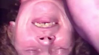 Kamar mandi tante toge mesum besar