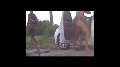 Hampir tante toge video sempurna